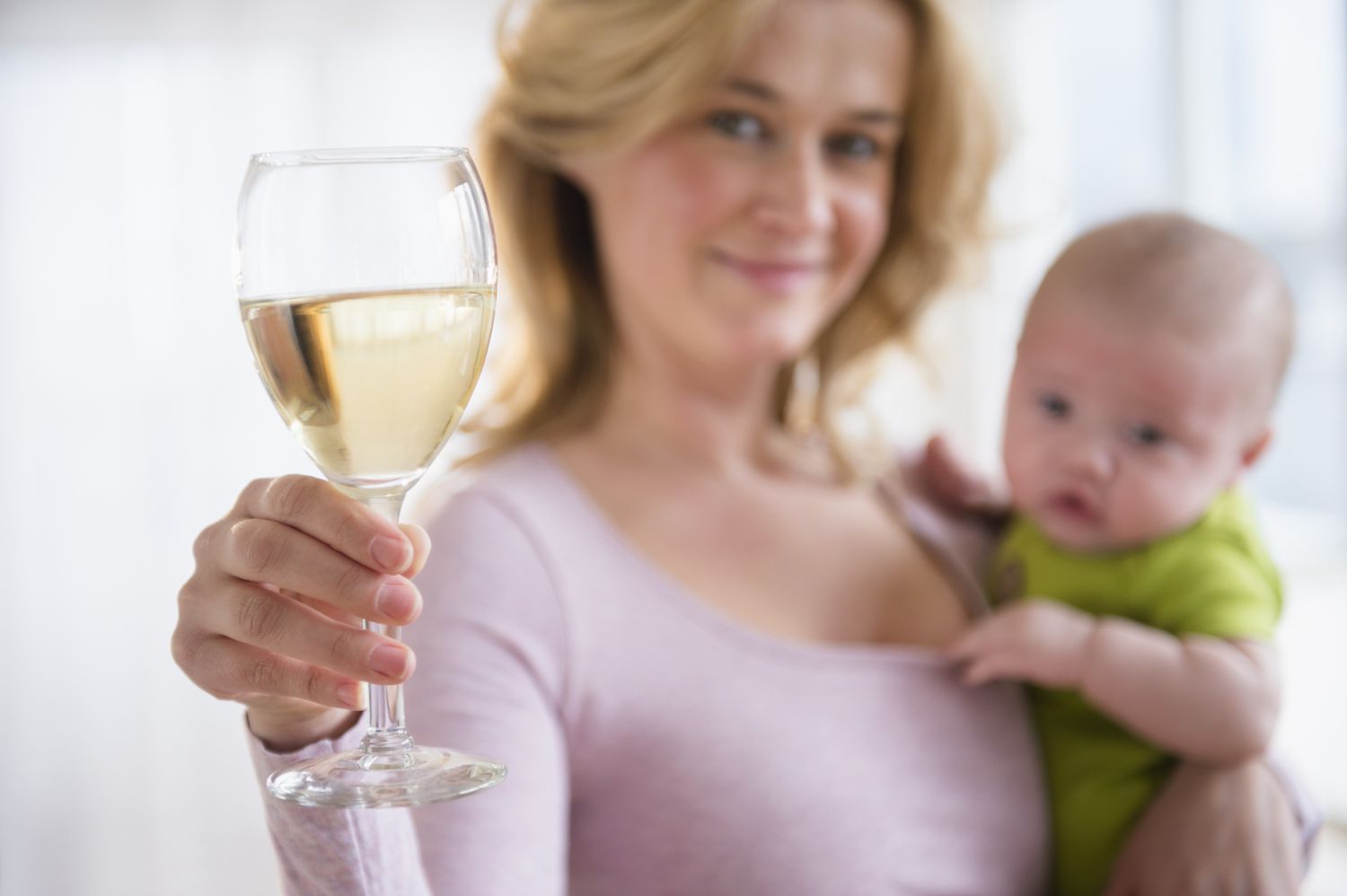 Can I Drink While Breastfeeding Breastfeeding 101